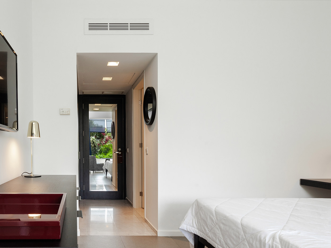 Almyra Inland View R 03