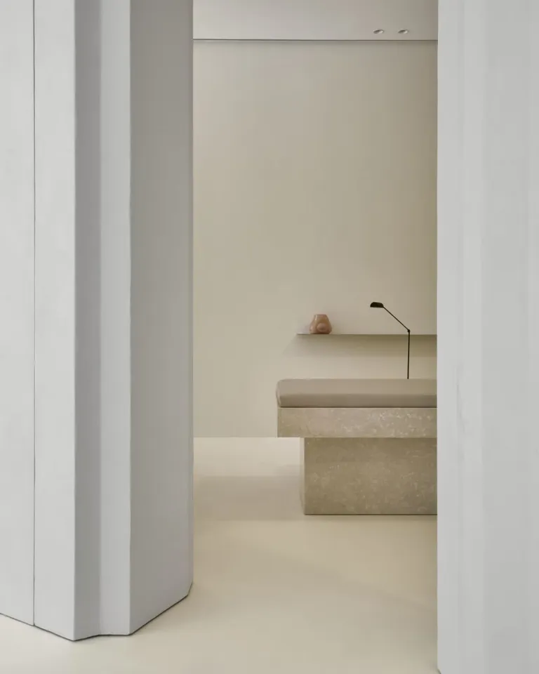 13 DH Homestory With Deglan Chi Chi Club Interior Design