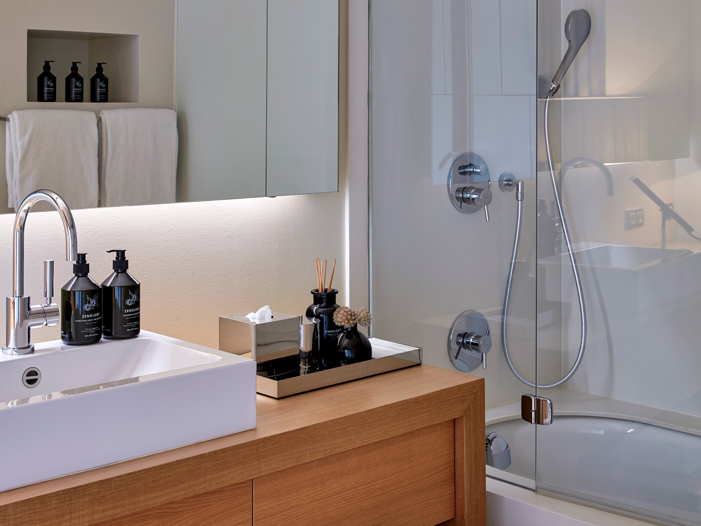 Sir Victor Sir Grand R 05