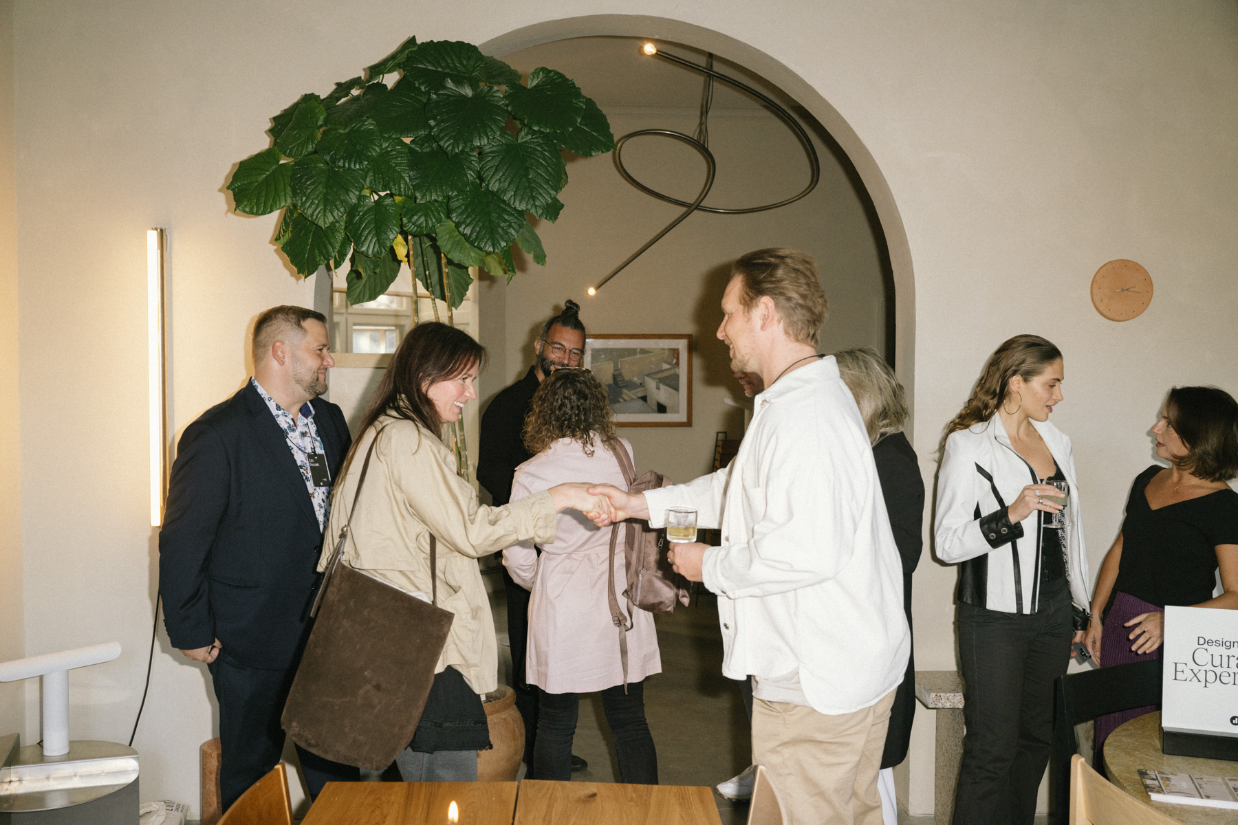 DH24 SALES CE Copenhagen Travelpro 04