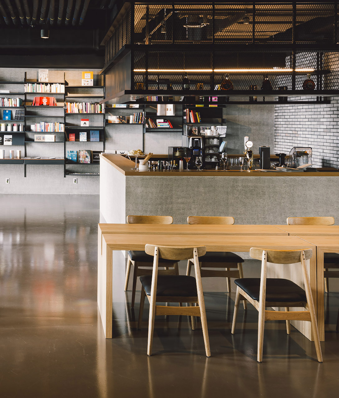 Nest Hotel Bar Library K 02 X2