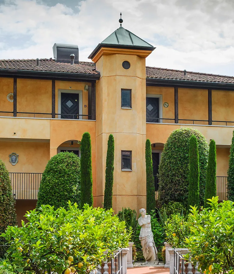 Giardino Ascona Architecture