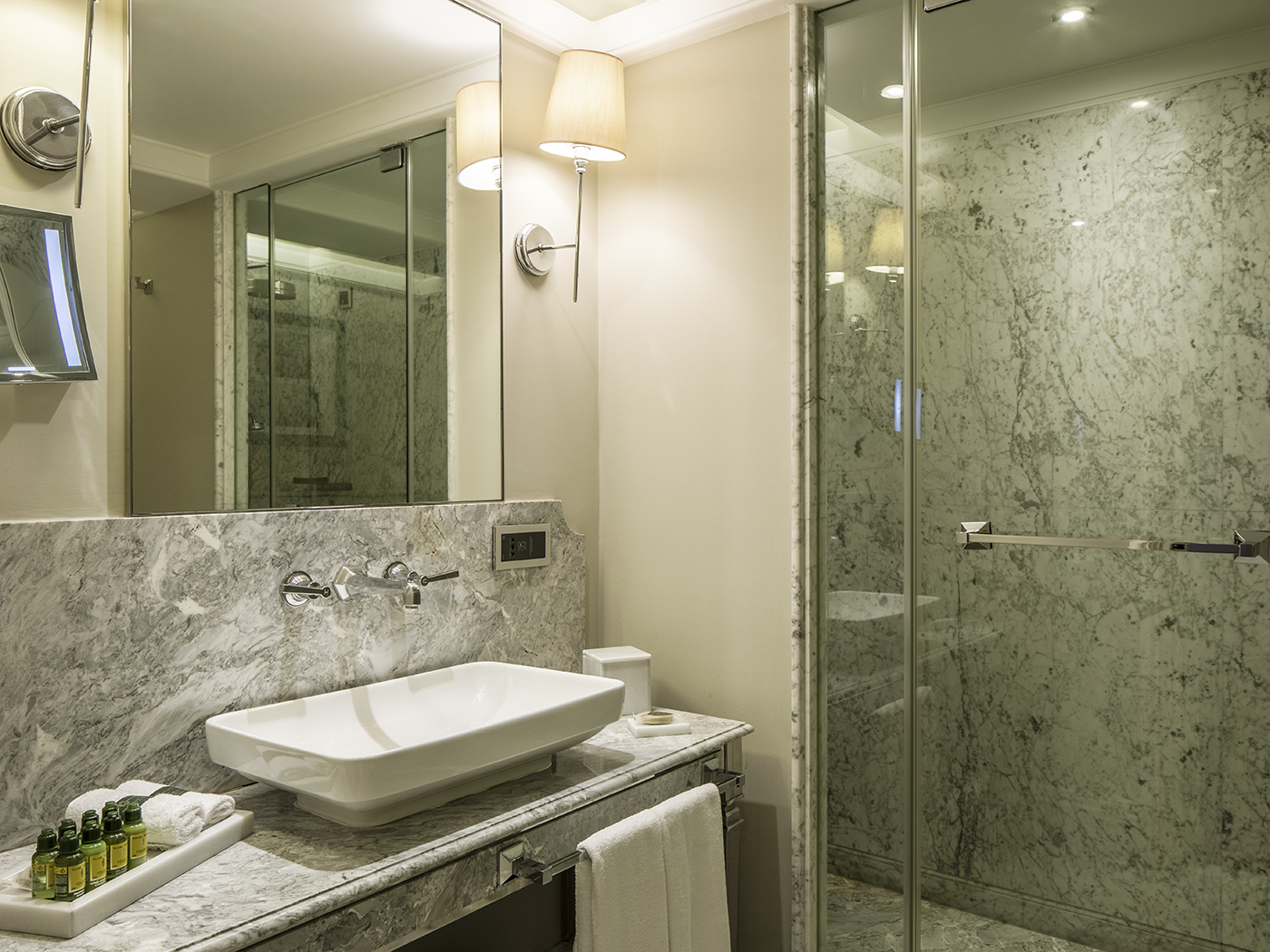 Bank Hotel Istanbul Duplex Suite R 10