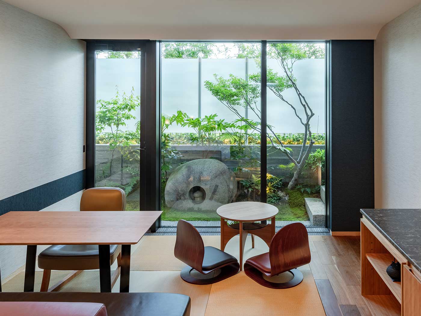 Genji Kyoto Garden Premium Double R 04