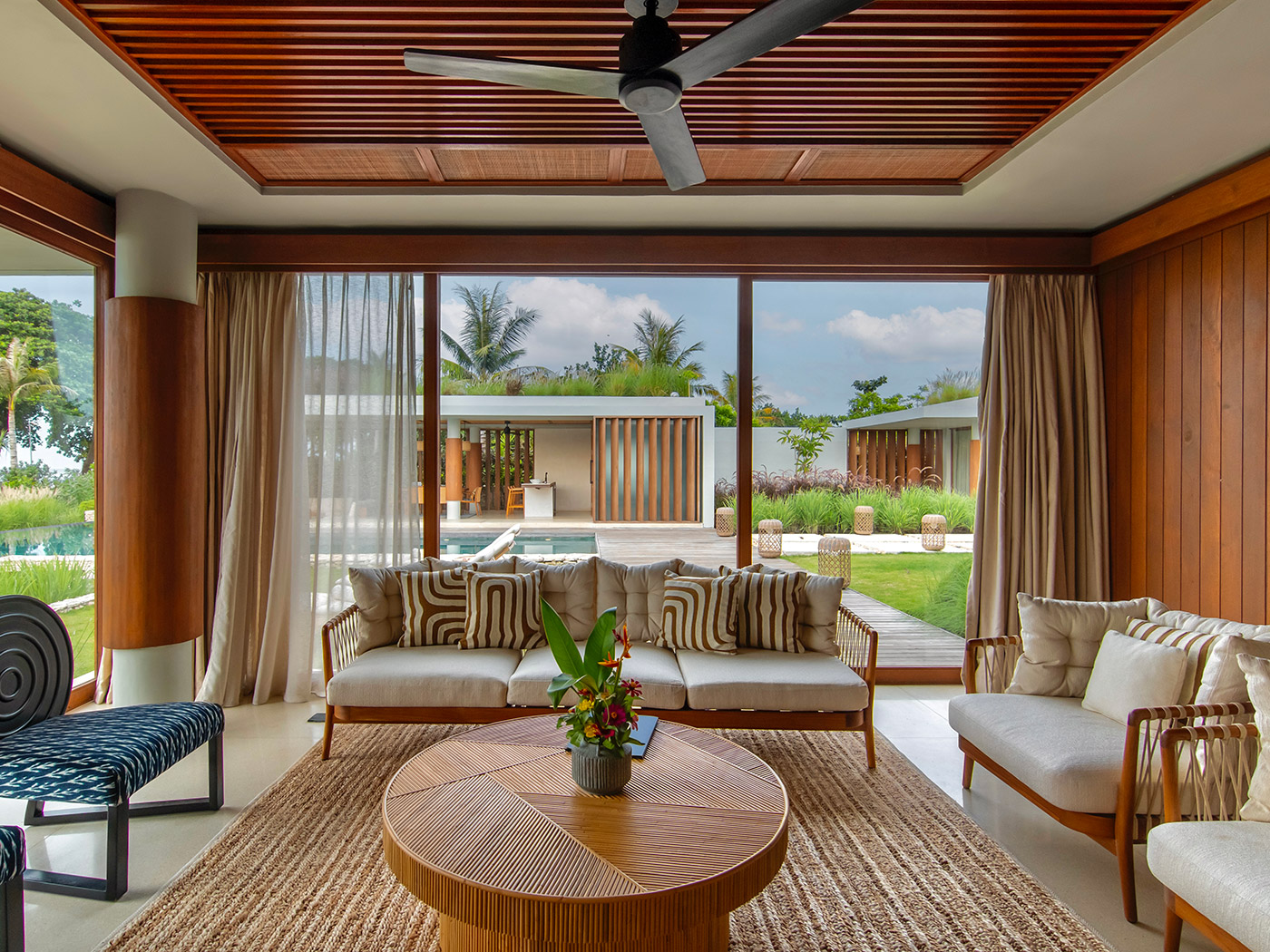 Cap Karoso 3 Br Beachfront Villa R 08