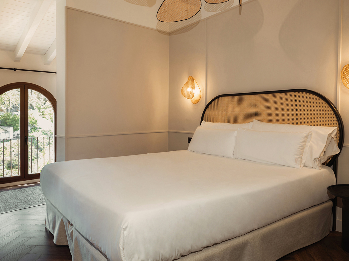 Ora Superior V2 R 01