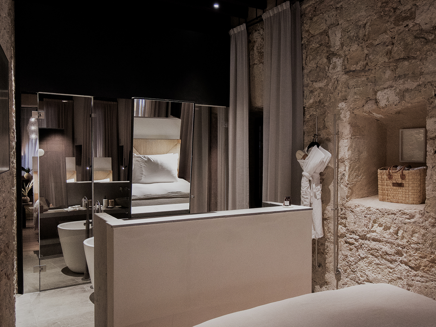 Nobis Hotel Courtyard Suite R 02