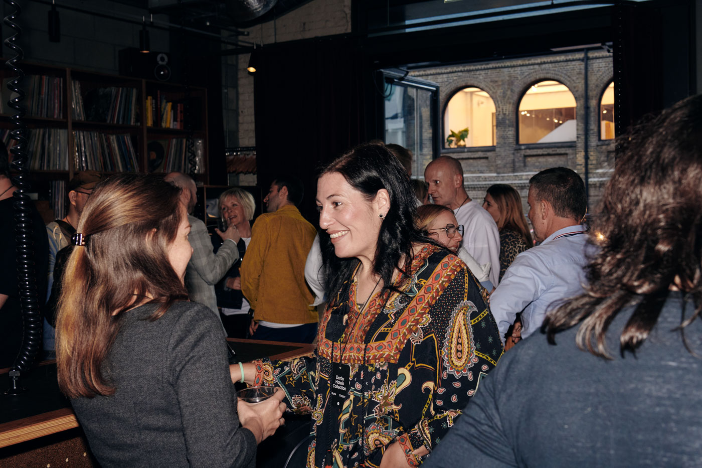 DH24 CE London Travelpro 19