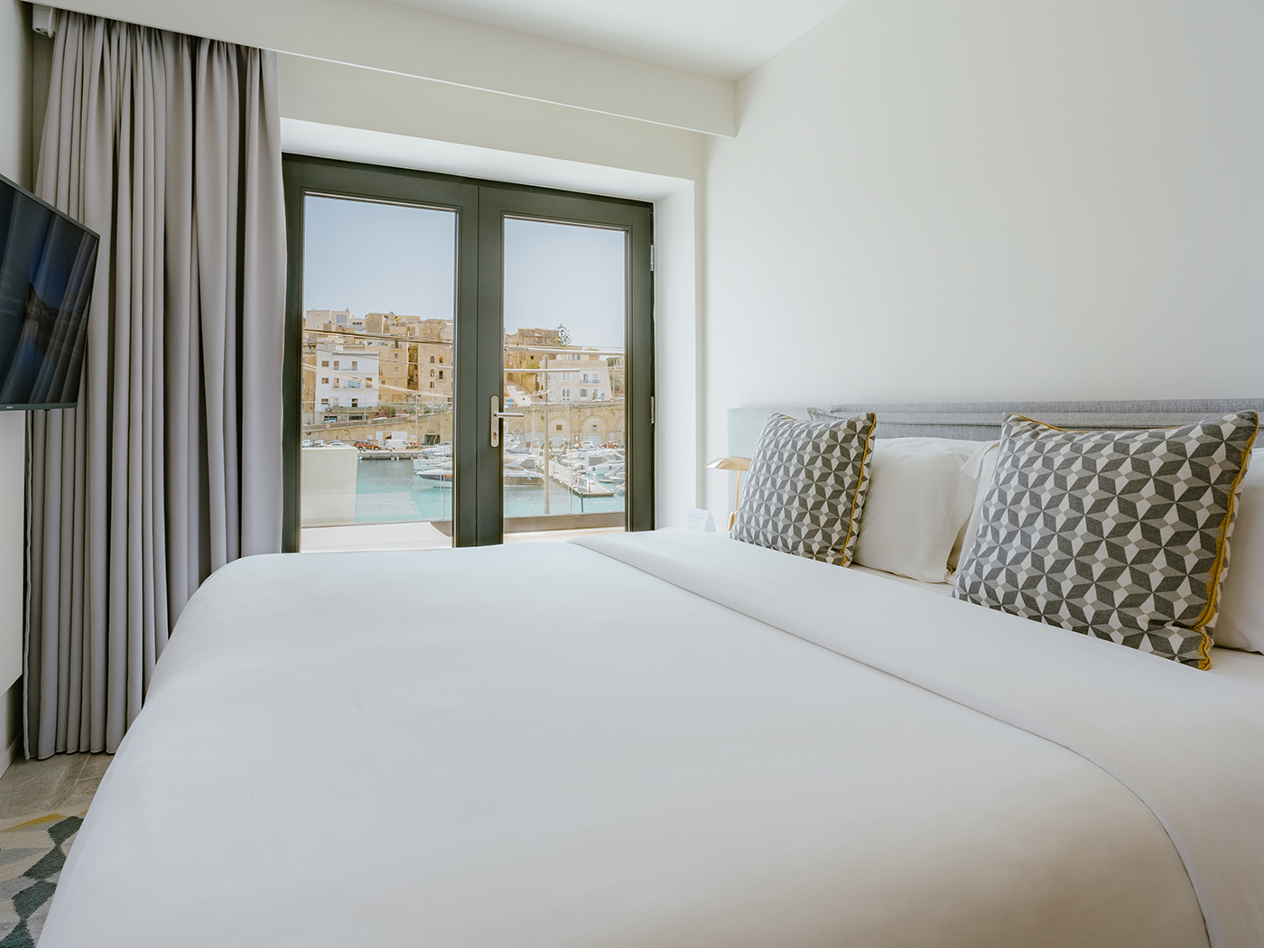 Cugo Gran Macina Grand Harbour Presidential Suite V2 R 03