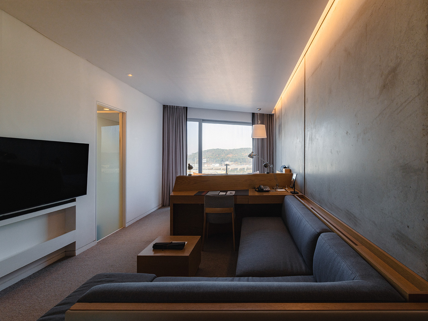 Nest Hotel Deluxe Double Mountain View R V2 02