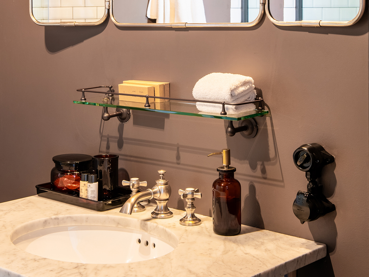 Rooms Hotel Tbilisi Garden View Twin Room R 04