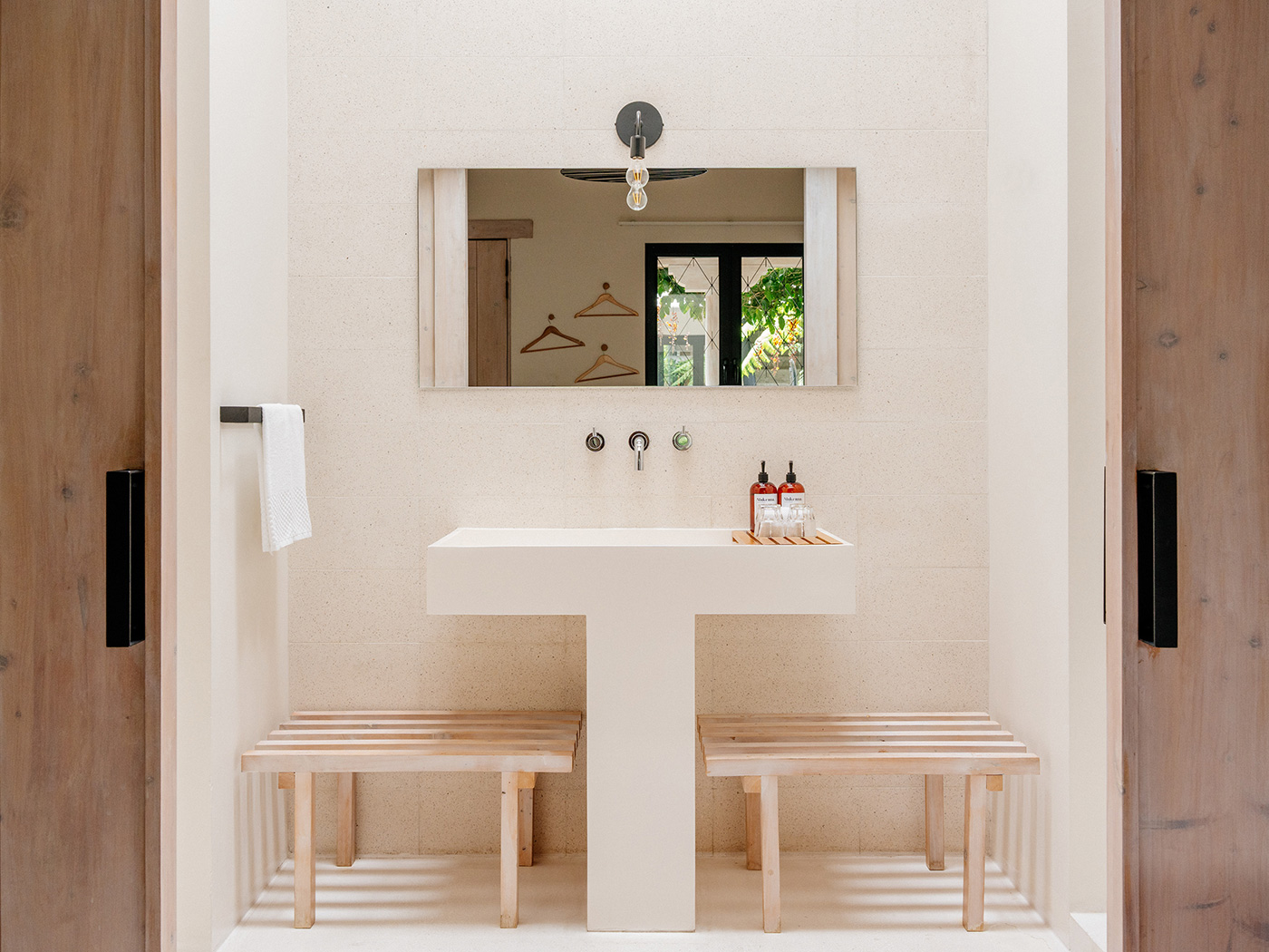 Good Hotel Antigua Pila Room Twin Bed R 02