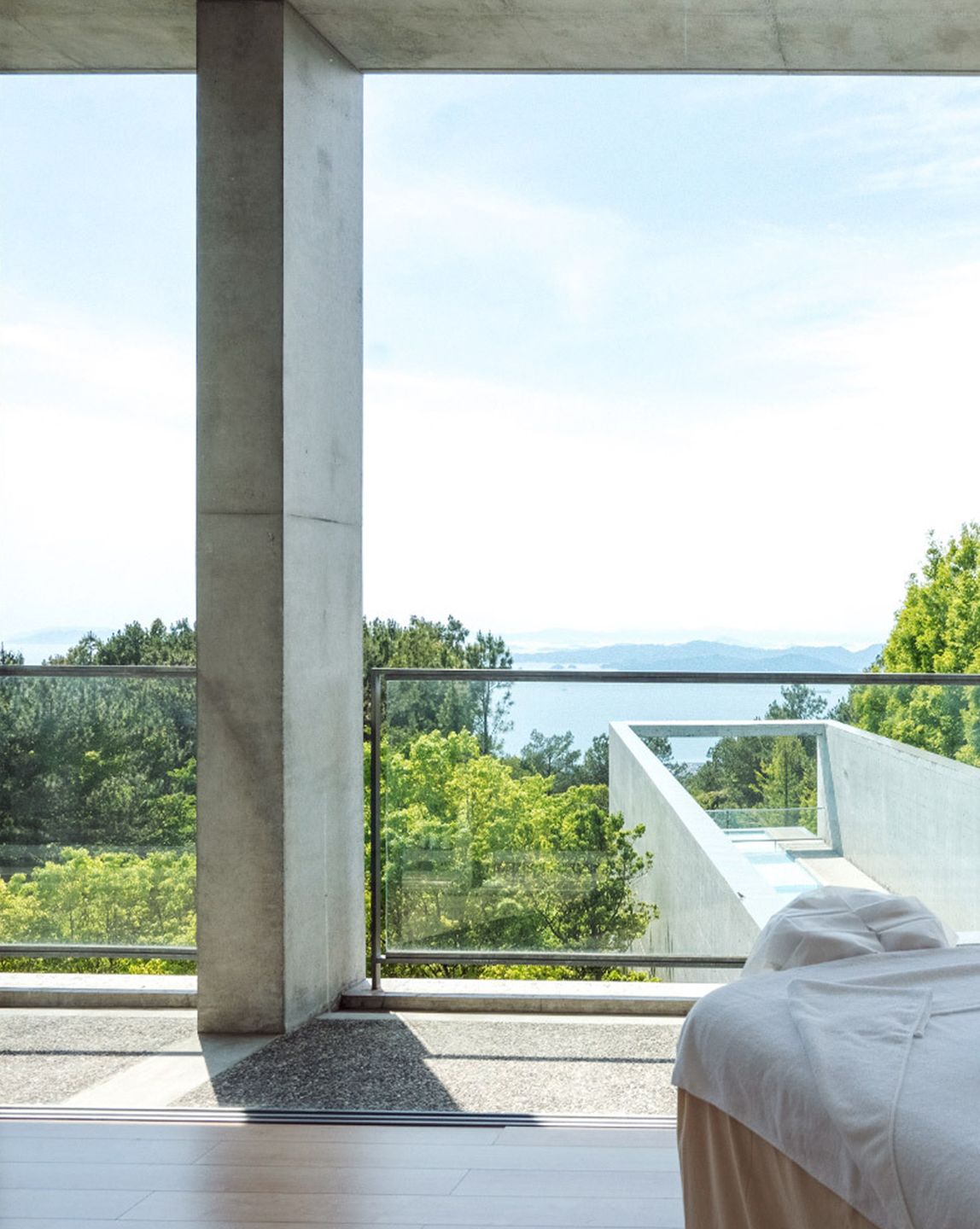 Setouchi Retreat by Onko Chishin