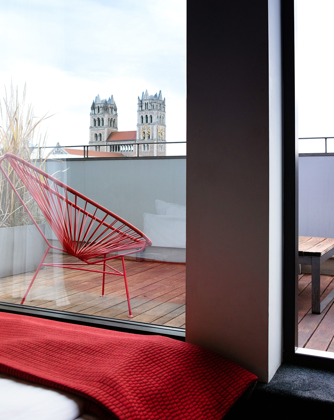 The Flushing Meadows Hotel & Bar