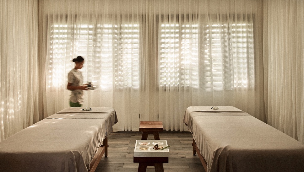 13 BP Well Being Destinations Finolhu Baa Atoll Maldives Spa Massage