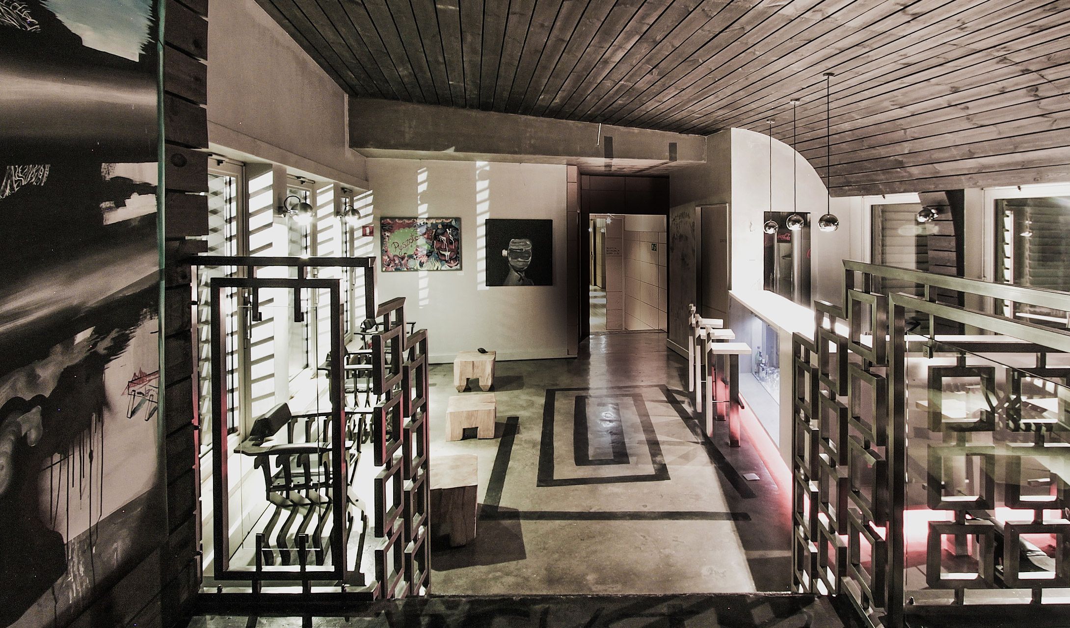 Hotel Galery69 Interior Bar in Masurka