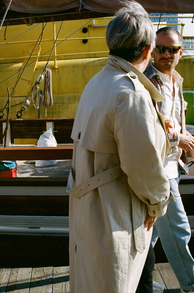 DH24 CE Amsterdam Travelpro04