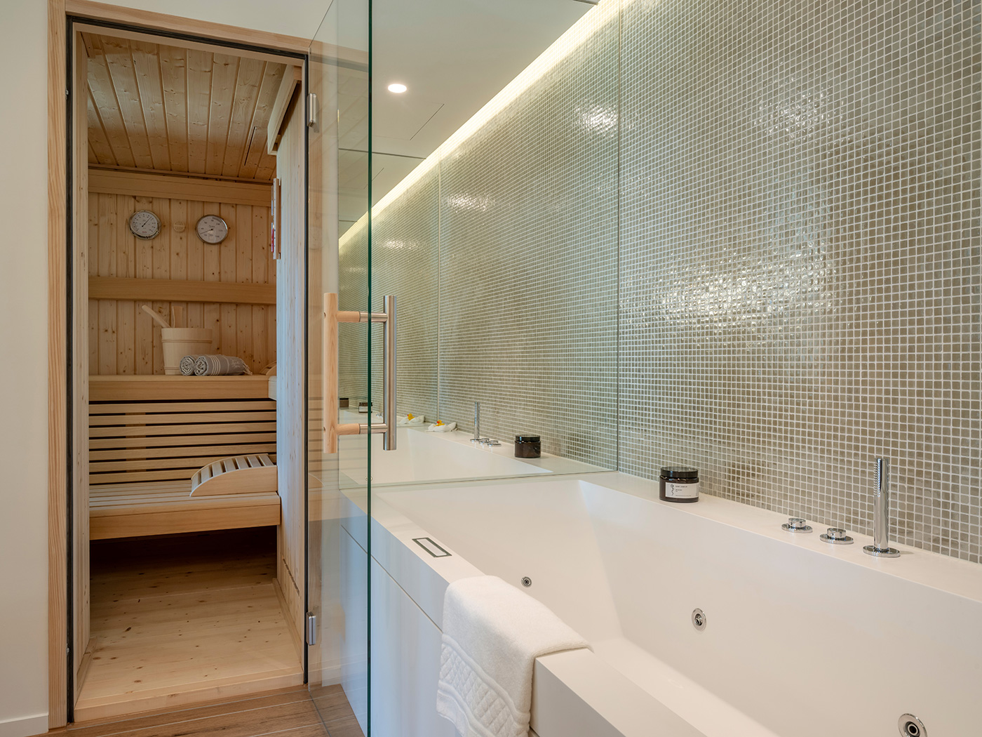 Seezeitlodge Spa Suite R 04