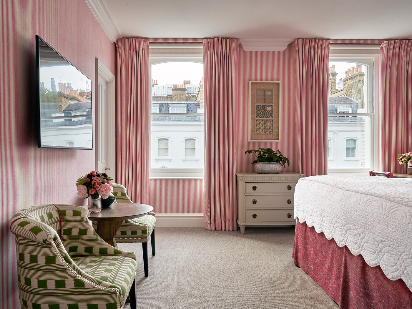 Number Sixteen Deluxe Room R 05