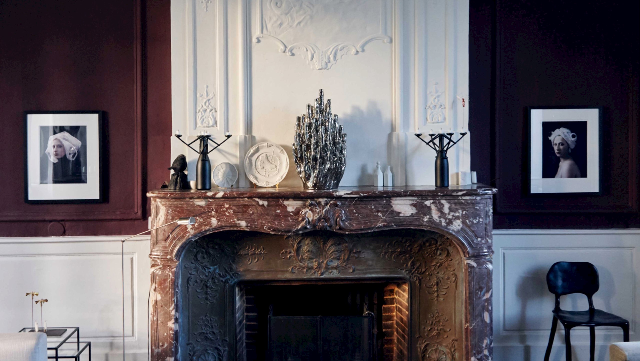 005 Chateau De La Resle Fireplace