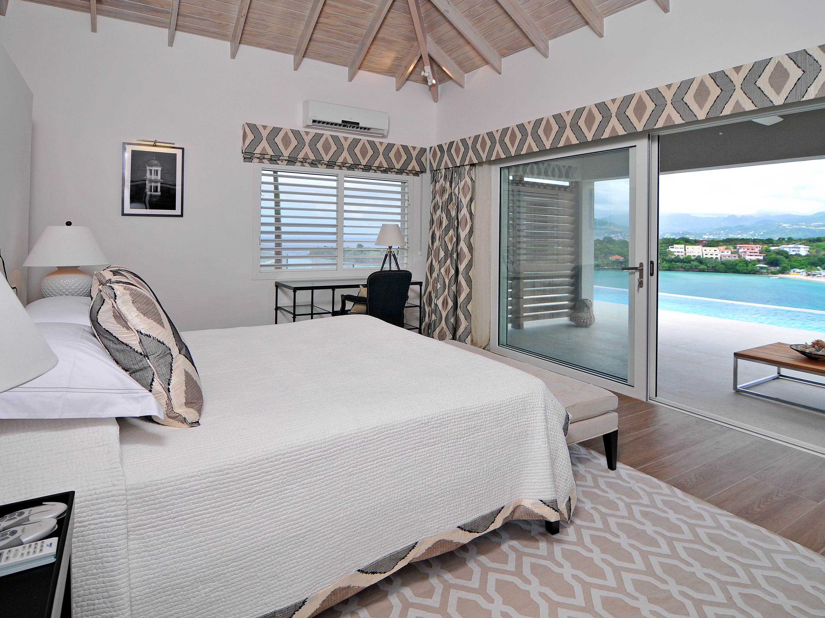 5 Bedroom Villa, Laluna