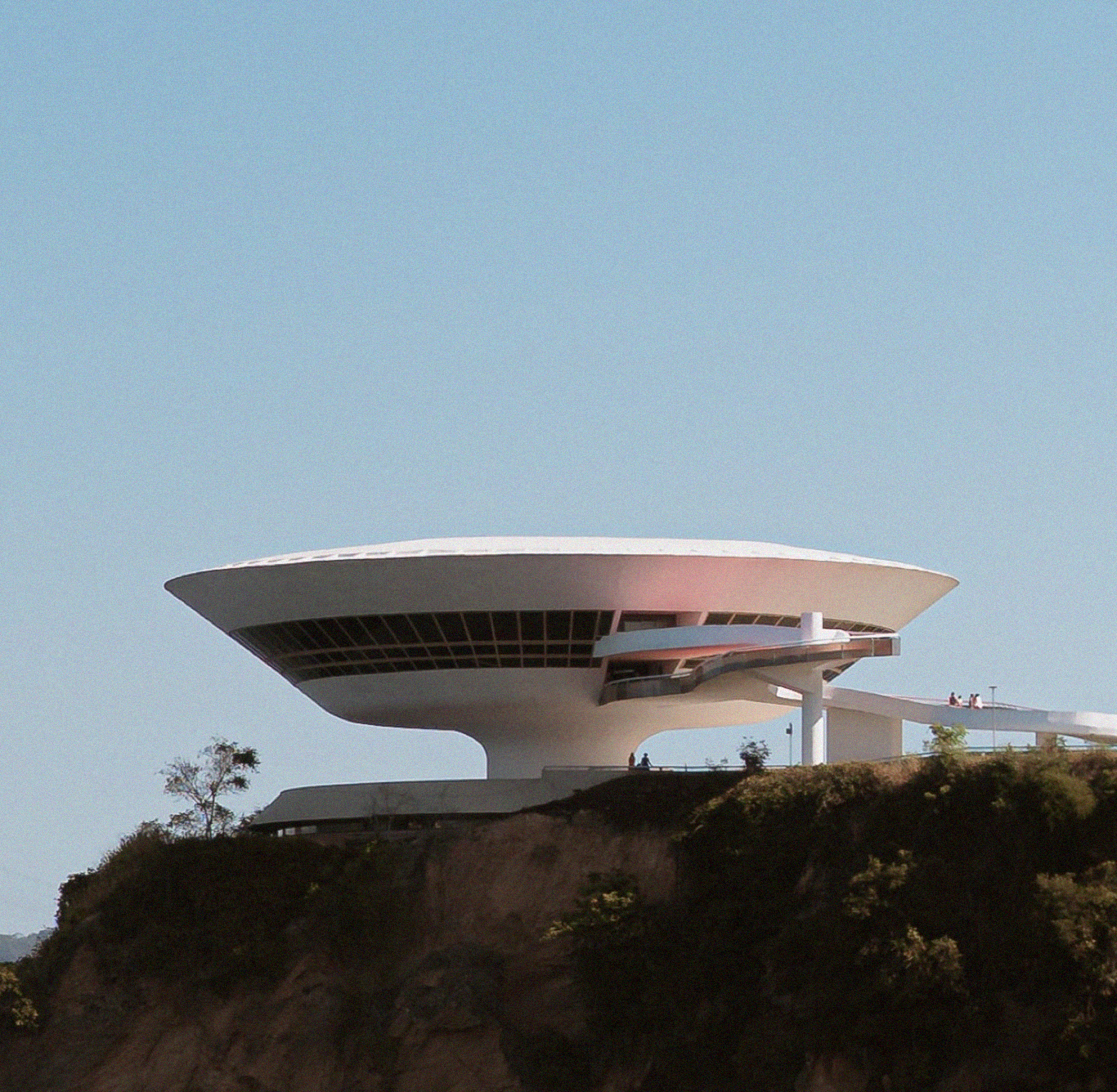 DH Architects Agains Grain 00 B