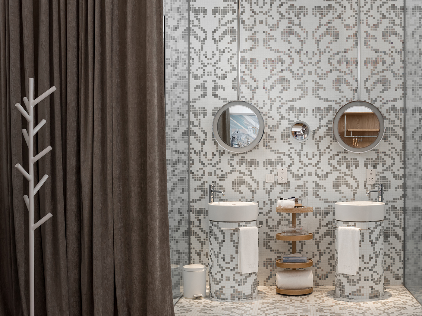 Macalister Mansion Mmesmeric Collection R 6