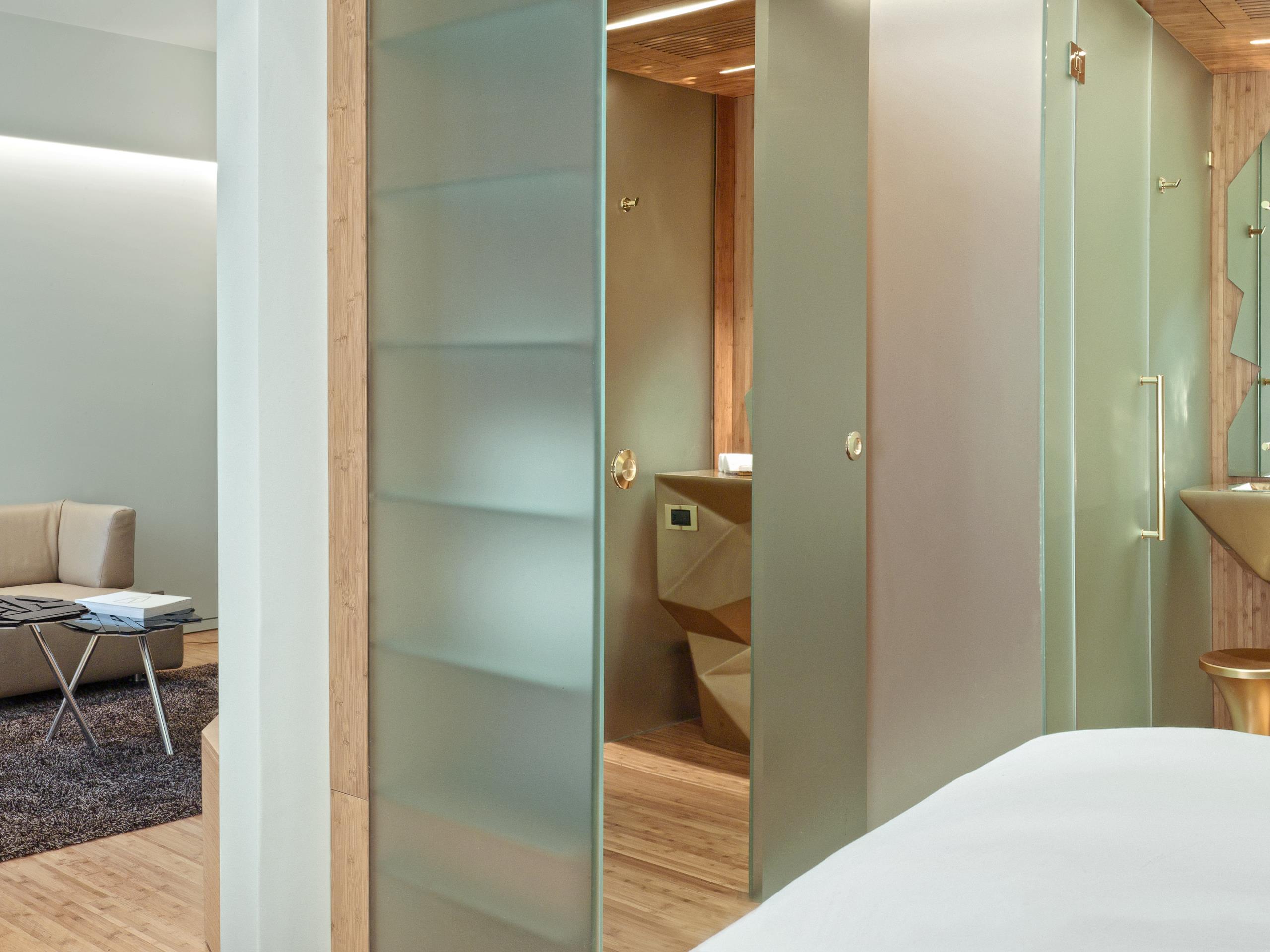 New Hotel Junior Suite R 3