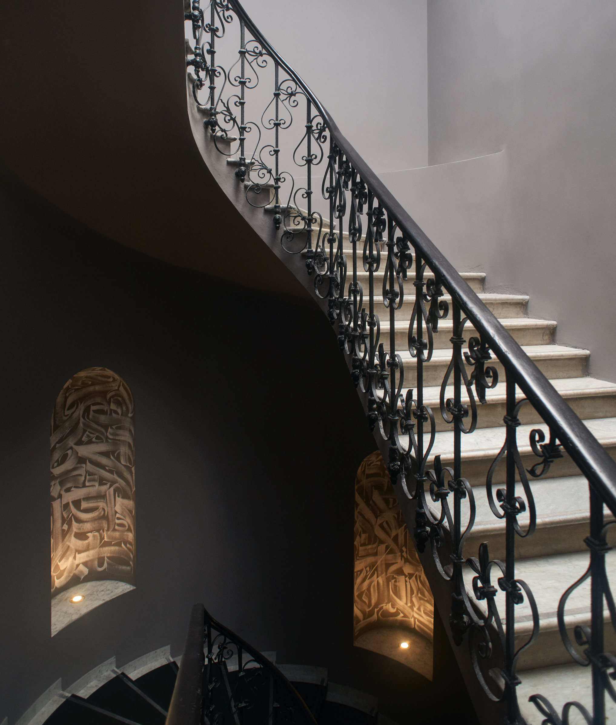 Chapter Roma Theme Box 02 History