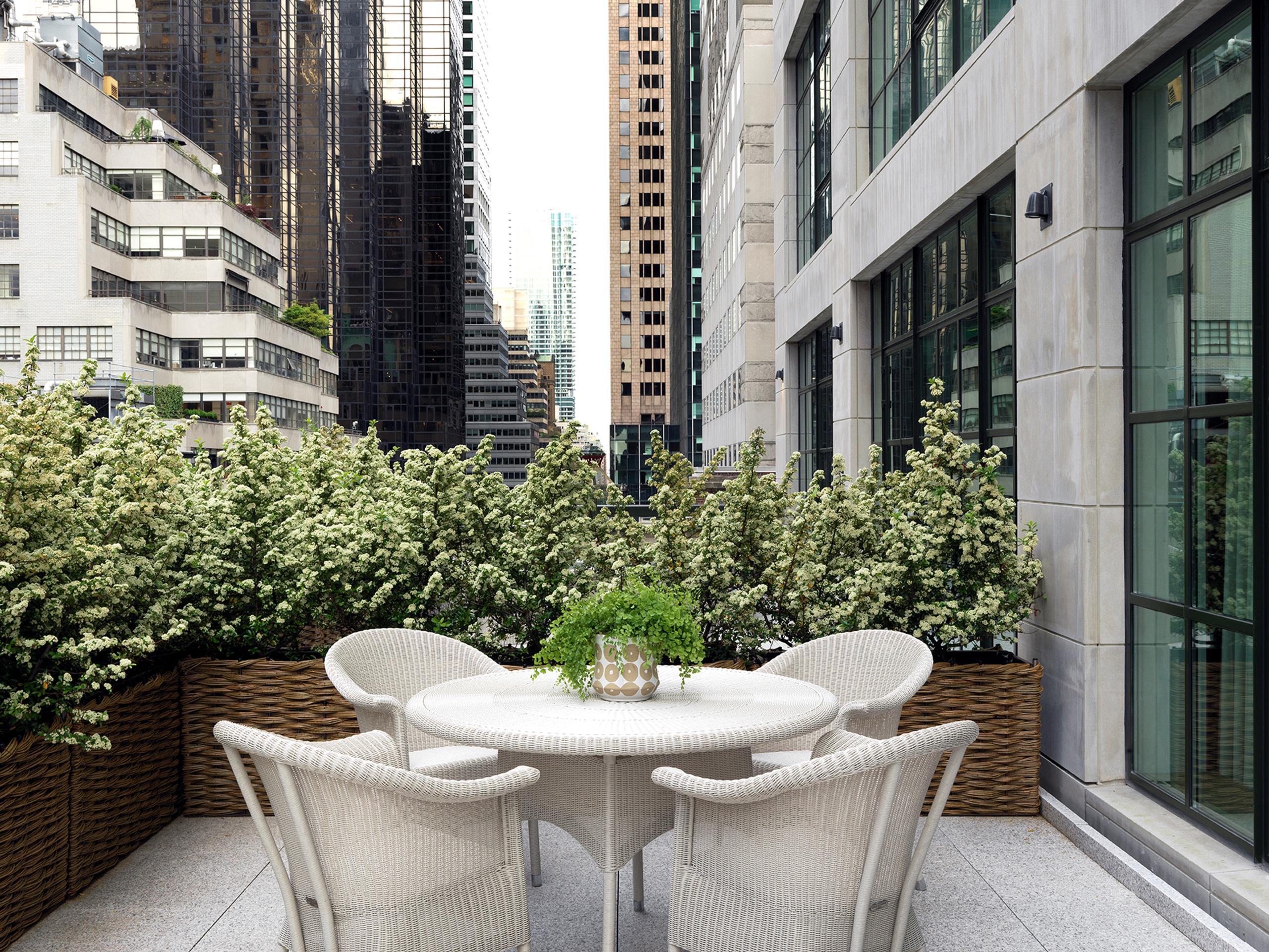 The Whitby Hotel One Bedroom Terrace Suite R 2