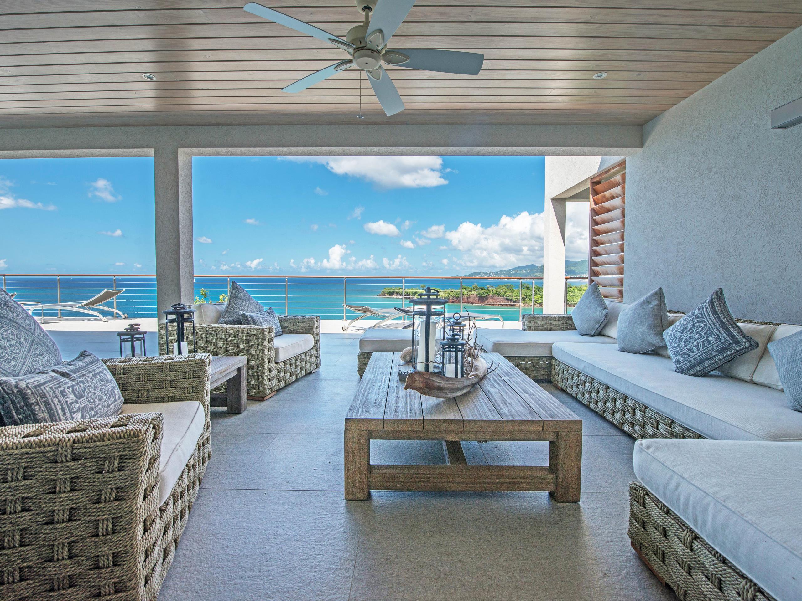 5 Bedroom Villa, Laluna