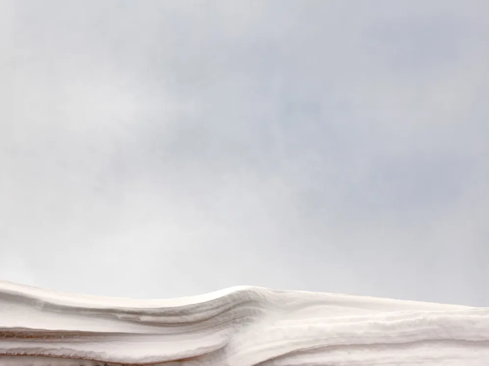 Skiing Niches Keyvisual