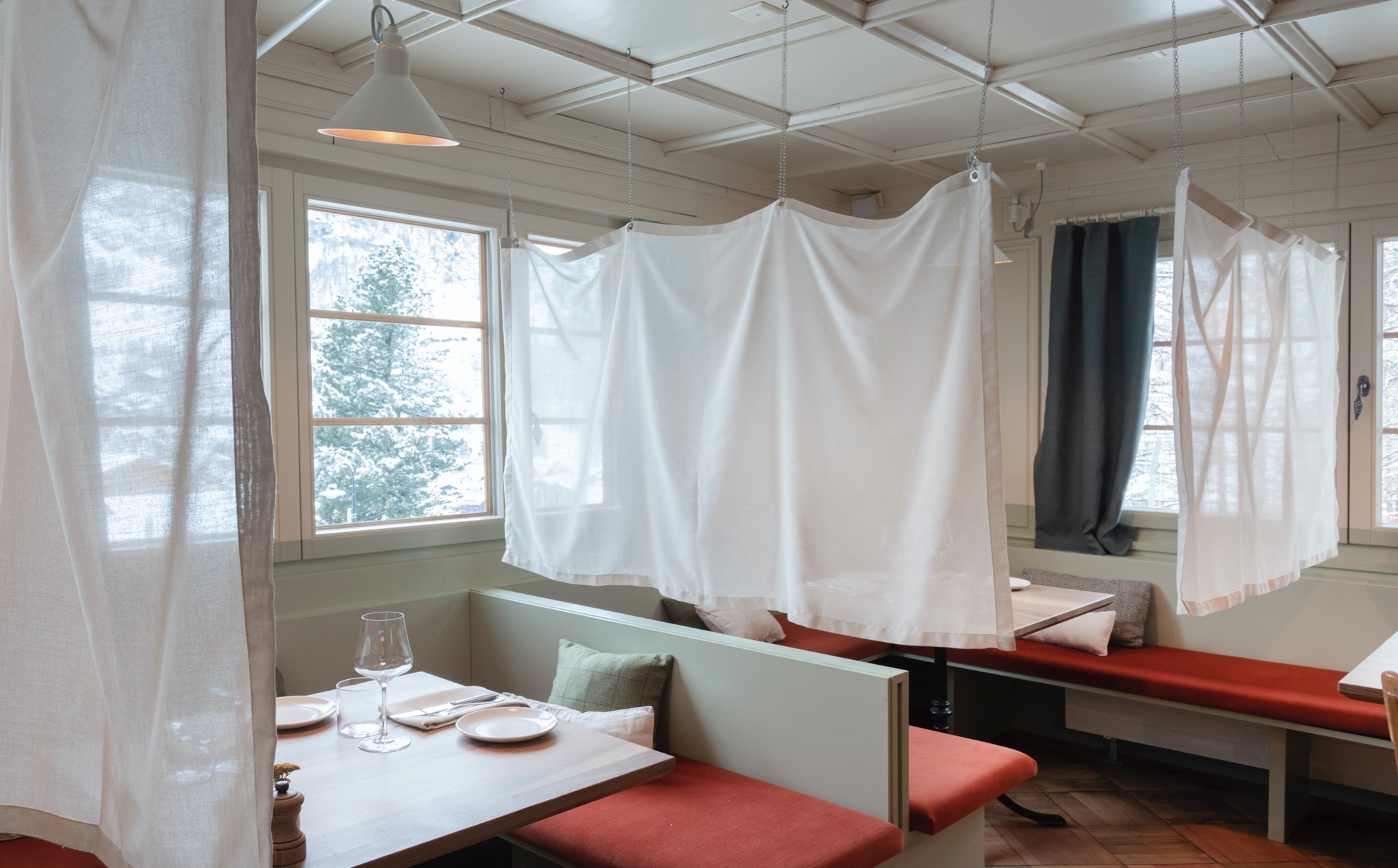 Cervo Mountain Boutique Resort Slider B1