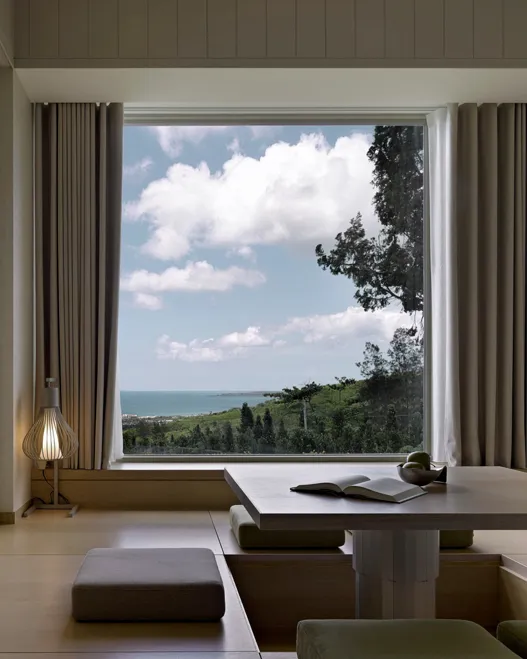 Sustainable Gloria Manor B Edit