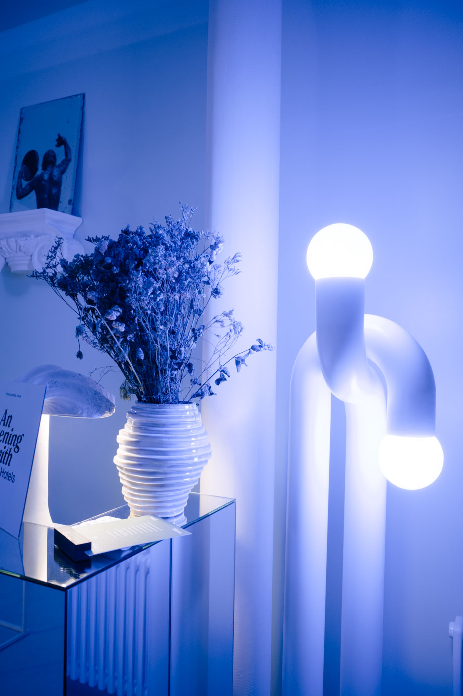 DH24 SALES CE Paris Travelpro 11