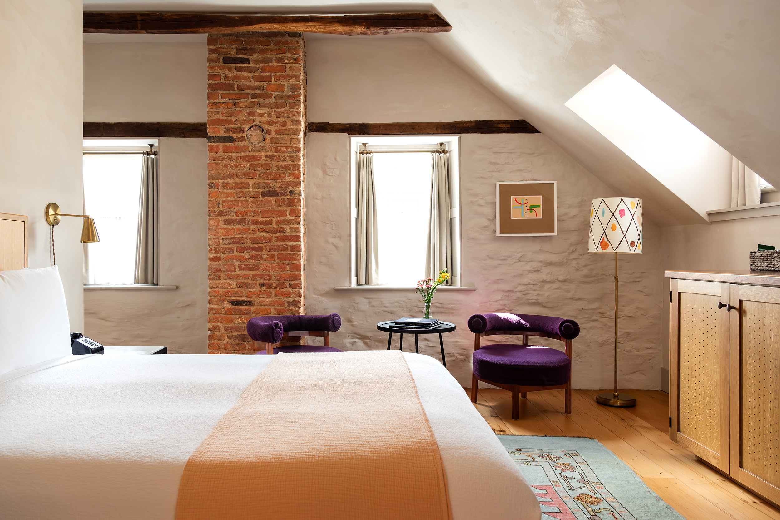 G 12 Hotel Kinsley Kingston Usa