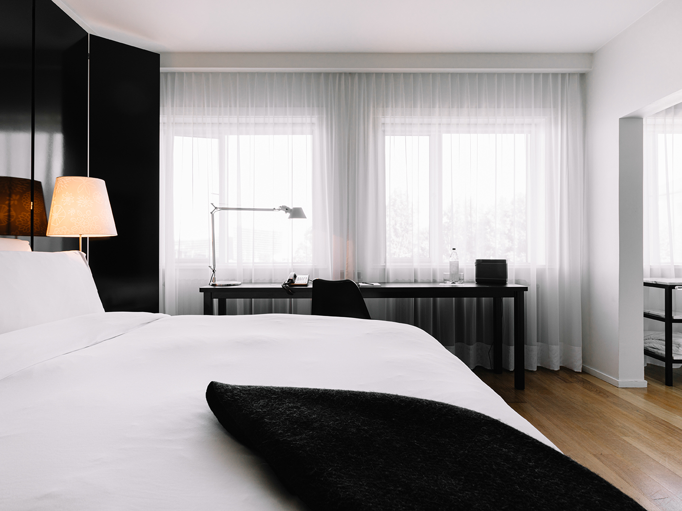 101 Hotel Double King Room R 04