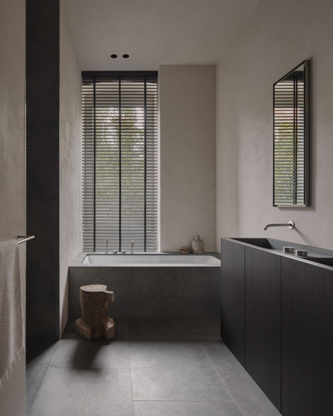 21 DH Homestory With Deglan Home Apartment Bathroom