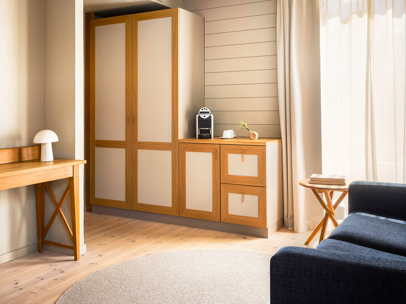 Hotel J Deluxe Family Room R V2 03