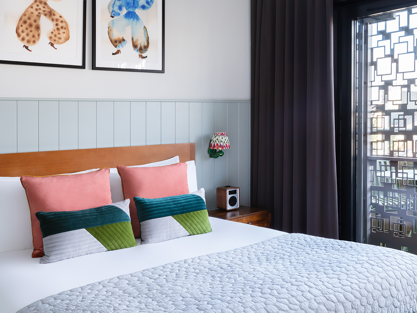 Town Hall Hotel One Bedroom Suite R 02