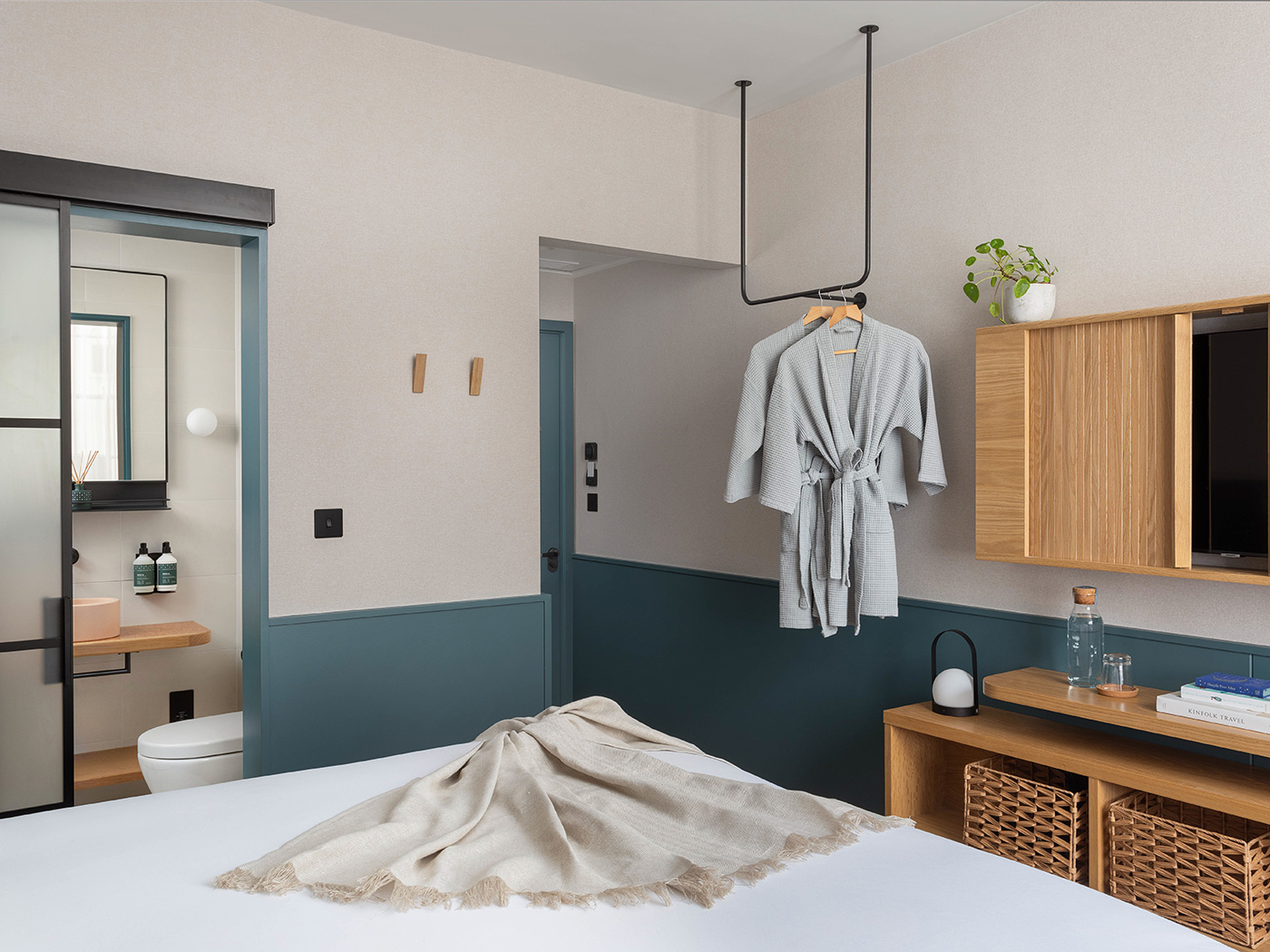 Inhabit Queens Gardens Family Suite R 02