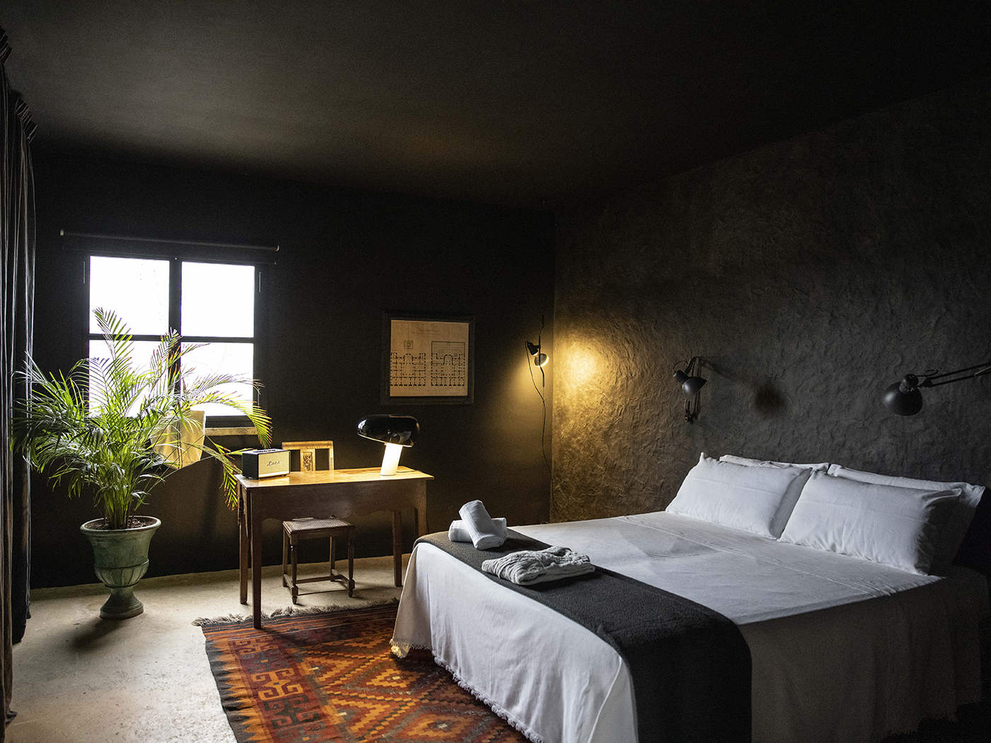 Palazzo Daniele Black Suite V2 R 01