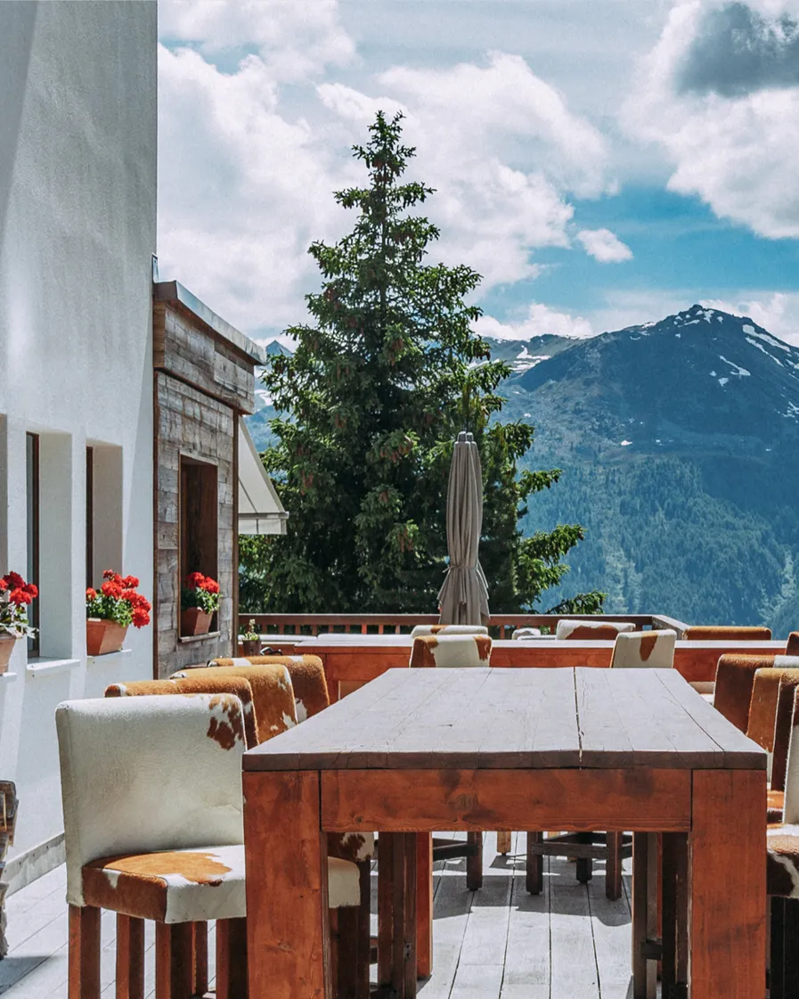 01 Conscious Eye Chandolin