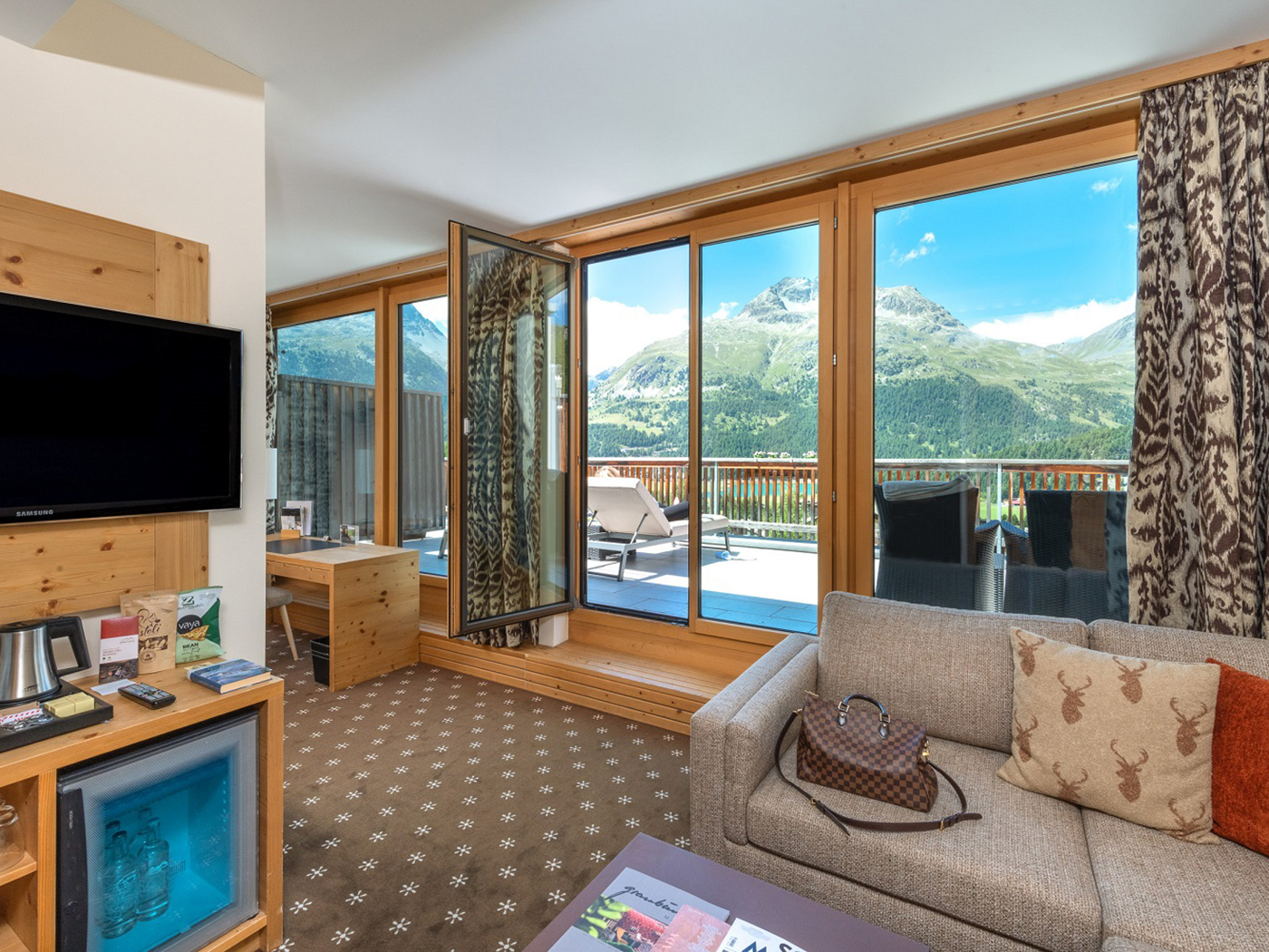 Nira Alpina Alpine Junior Suite Summer V2 R 01