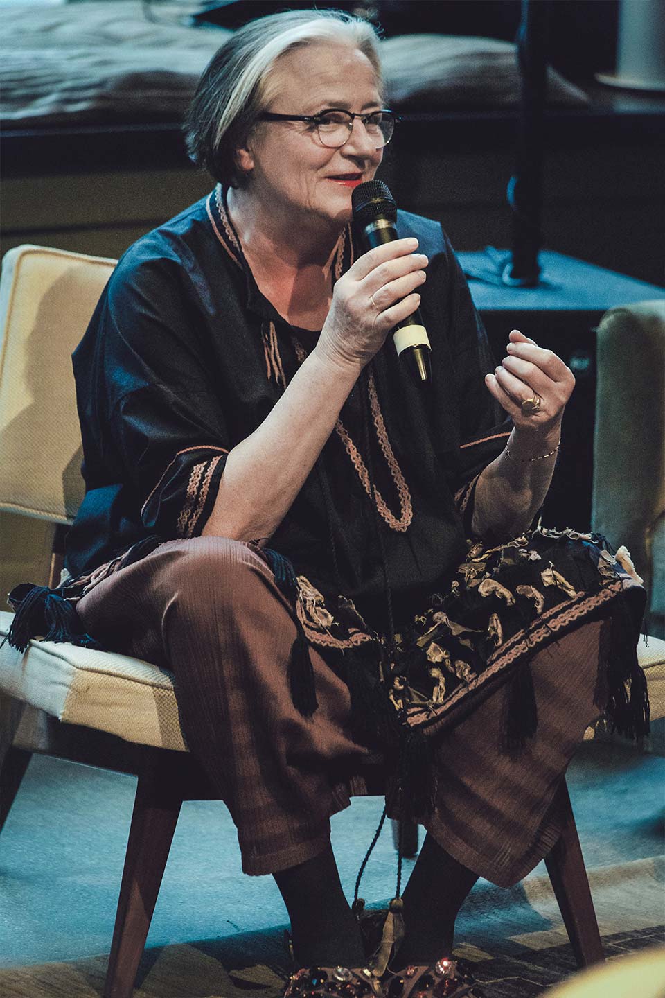 5Cabcab3e37c546c4c254241 Story 01 Li Edelkoort 02