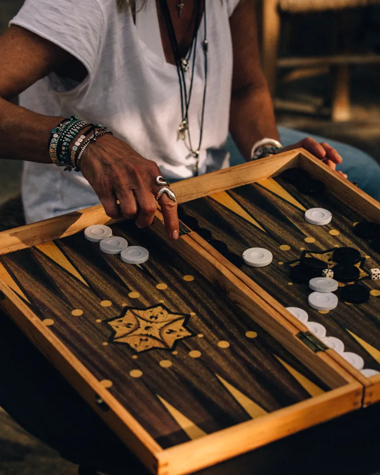 006 MBO Minos Art Beach (1)