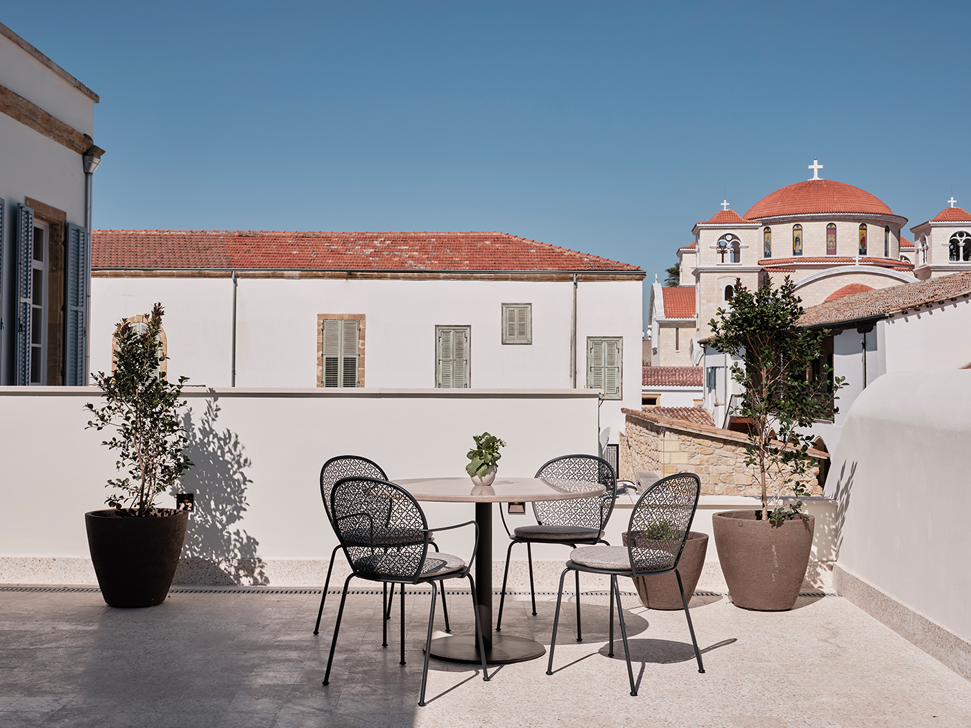 Amyth Two Bedroom Suite Terrace R V2 01