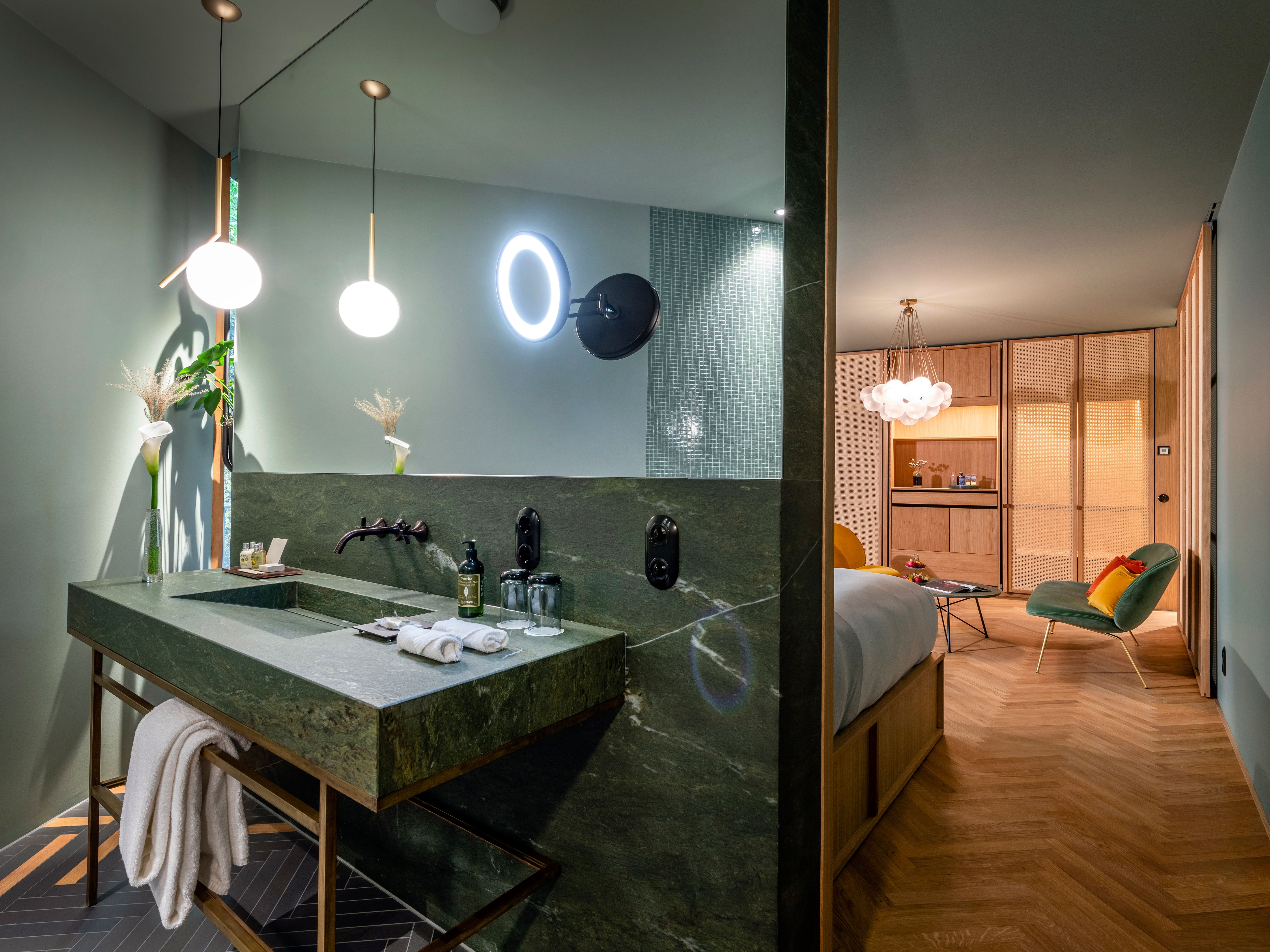 La Maison Hotel Rooms in Saarlouis