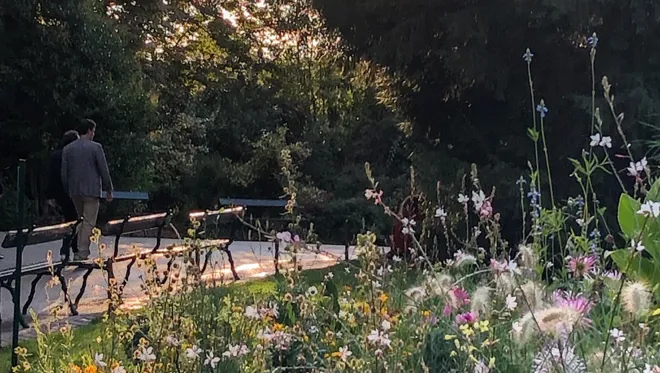 17 Destination Paris Parc De Buttes Chaumont