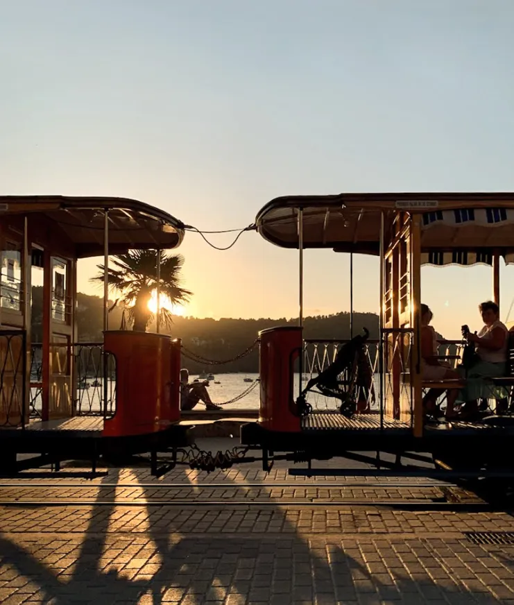 15 Destination Mallorca Port De Soller Historic Train